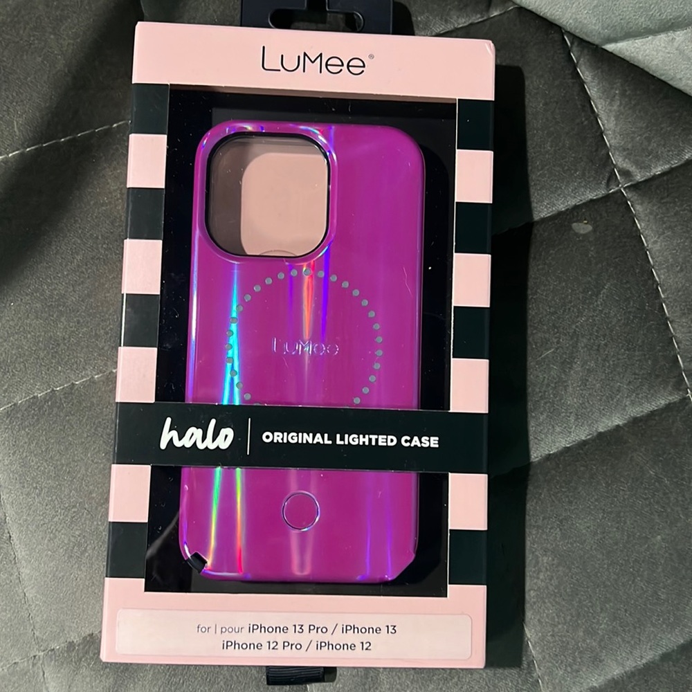 Lumee halo iPhone 13 / iPhone 13 hot pink holographic iridescent case new in box